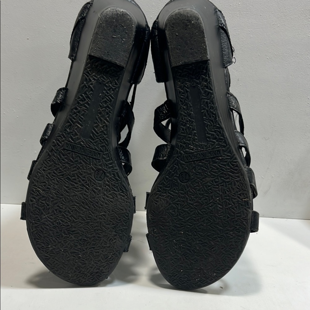 Black Strappy Women's Sandals - Picture 3 of 8